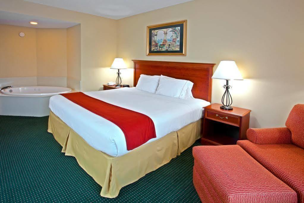 Holiday Inn Express Hotel & Suites Brooksville West, An Ihg Hotel Cameră foto