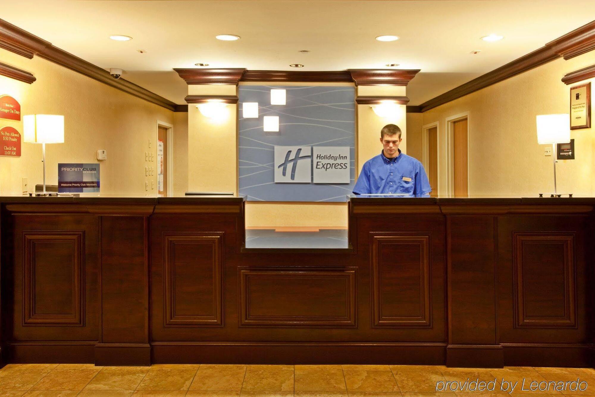 Holiday Inn Express Hotel & Suites Brooksville West, An Ihg Hotel Exterior foto